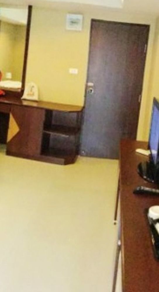Aparthotel Grannylla Charoenkrung Bangkok Zewnętrze zdjęcie